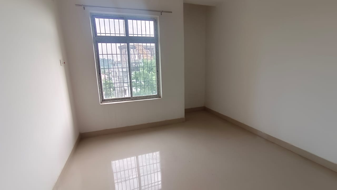 Unfurnished 3bhk in Bamunimaidan, Guwahati, Assam, India for Rent